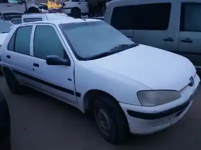 Veículo de Sucata peugeot 106 (s2) kid d do ano 1997 alimentado vjz