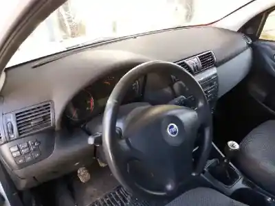 Здавання транспортного засобу fiat stilo (192_) 1.6 16v (192_xb1a) року 2002 потужний 182b600