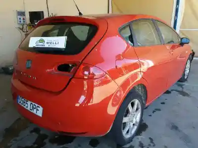 Veículo de Sucata SEAT LEON (1P1) Reference do ano 2005 alimentado BKC