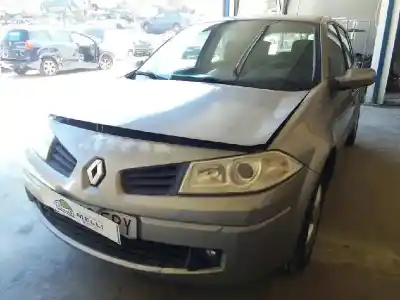 Veículo de Sucata renault megane ii berlina 5p emotion do ano 2007 alimentado k4j730