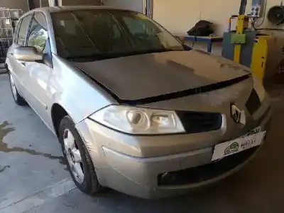 Veículo de Sucata renault megane ii berlina 5p emotion do ano 2007 alimentado k4j730