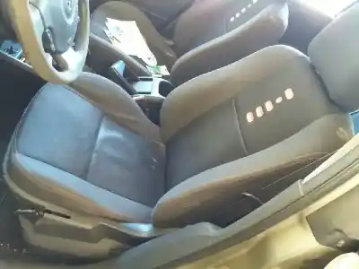 Veículo de Sucata renault megane ii berlina 5p emotion do ano 2007 alimentado k4j730