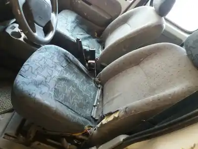 Scrapping Vehicle renault kangoo (f/kc0) generique of the year 2005 powered f8q662