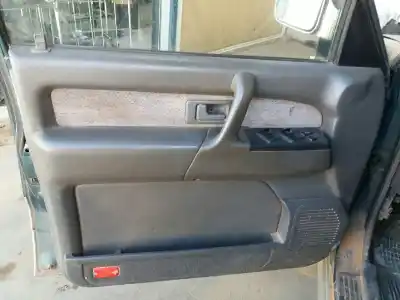 Vehicul casat opel monterey ltd al anului 1999 alimentat 4jx1