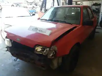 Veicolo di demolizione ford orion g/lr dell'anno 1989 alimentato g/lr