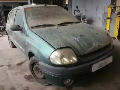 Scrapping Vehicle renault clio ii fase i (b/cbo) 1.2 of the year 2000 powered d7f720