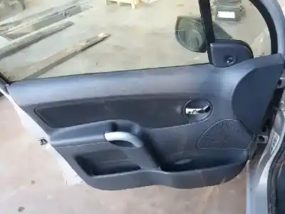 Здавання транспортного засобу citroen c3 (f desde 11/2001) 1.1 8v року 2004 потужний hfx