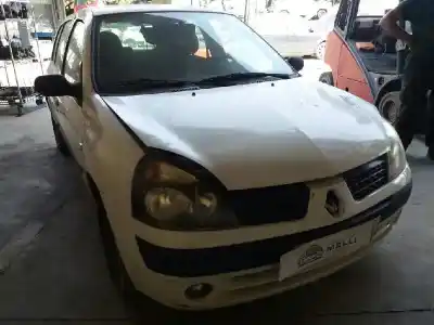 Утилизация автомобиля RENAULT CLIO II FASE II (B/CB0) Community года 2003 питание K9K700