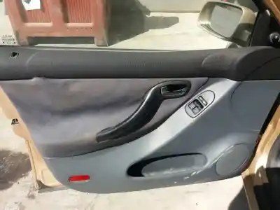 Sloopvoertuig seat toledo (1m2) stella van het jaar 1999 aangedreven ahf