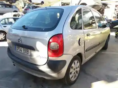 Sloopvoertuig citroen xsara picasso 1.6 básico van het jaar 2000 aangedreven g-nfv