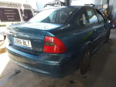 Veicolo di demolizione opel vectra b berlina comfort dell'anno 2001 alimentato y20dth