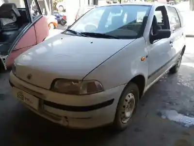 Veículo de Sucata fiat punto berl. (176) td sx / td 70 sx do ano 1994 alimentado 176a5000