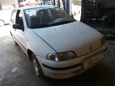Veículo de Sucata FIAT PUNTO BERL. (176) TD SX / TD 70 SX do ano 1994 alimentado 176A5000