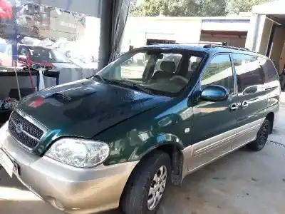 Здавання транспортного засобу kia carnival ii (gq) 2.9 crdi року 2004 потужний j3
