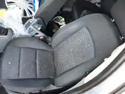 Veículo de Sucata mazda 2 berlina (dy) 1.4 diesel cat do ano 2004 alimentado 