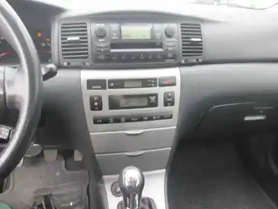 Scrapping Vehicle toyota corolla (e12) 2.0 d-4d sol sedán of the year 2006 powered 1cdftv