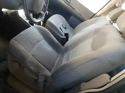 Здавання транспортного засобу renault espace iv (jk0) grand espace expression року 2004 потужний g9t742