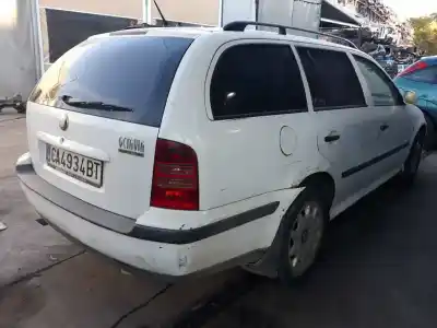 Здавання транспортного засобу skoda octavia i combi (1u5) 1.9 tdi 4x4 року 2001 потужний agr