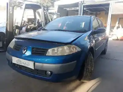 Veículo de Sucata renault megane ii berlina 5p confort expression do ano 2005 alimentado k9k722