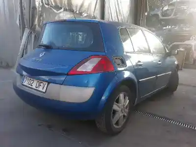 Veículo de Sucata renault megane ii berlina 5p confort expression do ano 2005 alimentado k9k722