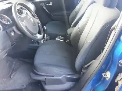 Veículo de Sucata renault megane ii berlina 5p confort expression do ano 2005 alimentado k9k722