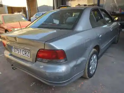 Sloopvoertuig mitsubishi                                         galant berlina (ea0)                                                                                                                                                                                                                                       2000 gls climatizado                                                                                                                                                                                                                                       van het jaar 1998 aangedreven 4g63