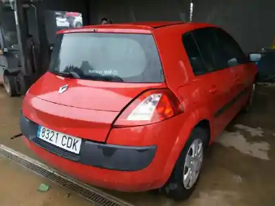 Vehicul casat renault megane ii berlina 5p pack authentique (e) al anului 2003 alimentat g-k4j d7