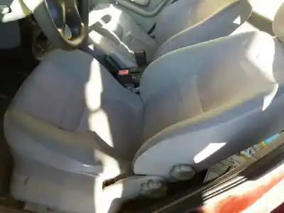 Veicolo di demolizione LAND ROVER FREELANDER S Familiar dell'anno 2003 alimentato 204D3