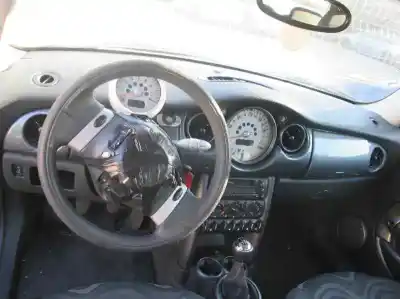 Scrapping Vehicle mini mini (r50, r53) one of the year 2003 powered w10b16a