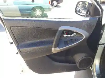 Здавання транспортного засобу toyota rav 4 (a3) executive року 2007 потужний 2adfhv