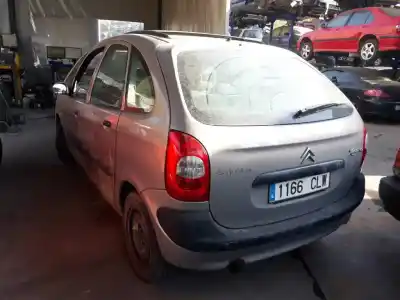 Veículo de Sucata citroen xsara picasso (n68) 2.0 hdi do ano 2003 alimentado rhy