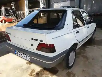 Veículo de Sucata peugeot 309 vital do ano 1993 alimentado kdy