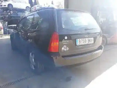 Veículo de Sucata ford focus turnier (cak) ambiente do ano 2001 alimentado fydb