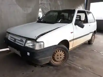 Sloopvoertuig fiat uno (146) 1.0 i.e. / 45 i.e. van het jaar 1990 aangedreven 156a2246
