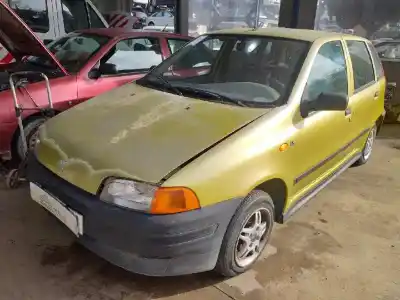 Veículo de Sucata FIAT PUNTO BERL. (176) 55 S do ano 1996 alimentado 176B2000