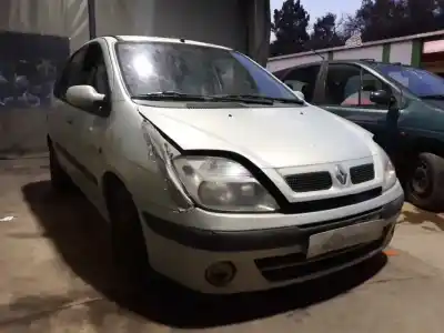 Veículo de Sucata RENAULT SCÉNIC I MONOSPACE (JA0/1_, FA0_) 1.9 dTi (JA1U) do ano 2003 alimentado F9Q744