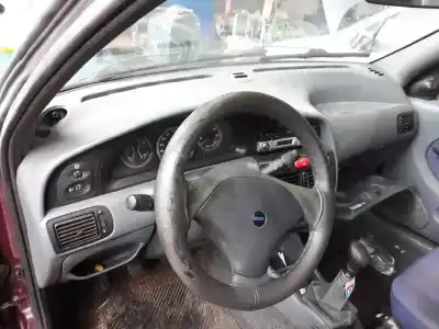 Veicolo di demolizione fiat palio weekend (178) td 70 dell'anno 2001 alimentato 176a3000