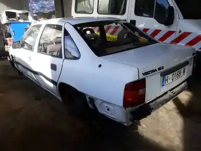 Veículo de Sucata opel vectra a gl 75 cv / 55 kw do ano 1989 alimentado g-16 sv