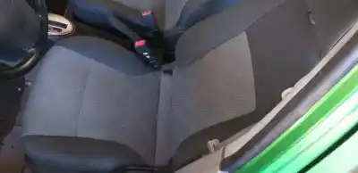 Veicolo di demolizione kia picanto 1.1 active dell'anno 2004 alimentato g4hg