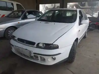 Veículo de Sucata fiat marea berlina (185) jtd 110 elx do ano 2001 alimentado 186a6000