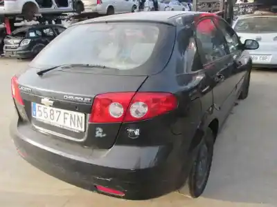 Sloopvoertuig chevrolet lacetti sx van het jaar 2007 aangedreven 320s-d