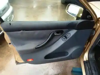Здавання транспортного засобу seat toledo (1m2) stella року 2001 потужний asv