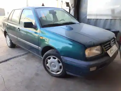 Veículo de Sucata volkswagen vento (1h2) cl do ano 1997 alimentado 1y