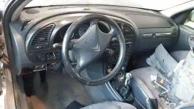 Veículo de Sucata citroen xsara break 1.6i 16v exclusive do ano 2003 alimentado nfu