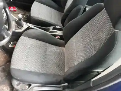 Здавання транспортного засобу peugeot 307 break/sw (s2) sw pack + 109 cv / 80 kw року 2005 потужний d-9hy