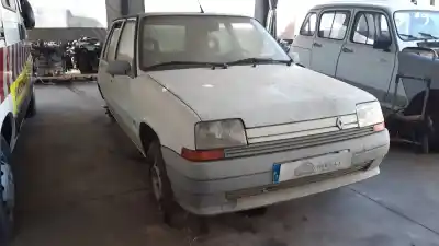 Veículo de Sucata renault 5 (b/c40) campus (b/c 407. b/c 40h) 58 cv / 43 kw do ano 1994 alimentado c3j