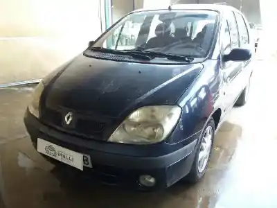 Scrapping Vehicle renault scénic i monospace (ja0/1_, fa0_) 1.9 dci rx4 of the year 2000 powered d/f9q k7
