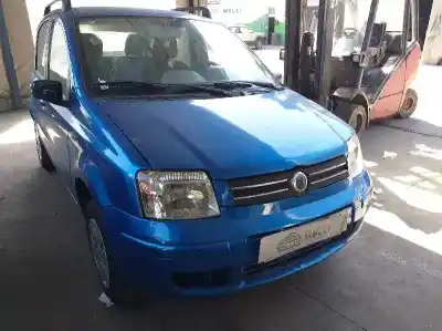 Veicolo di demolizione fiat panda (169) 1.2 8v dynamic dell'anno 2005 alimentato 188a4000