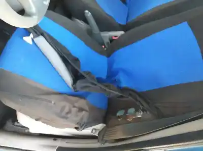 Veicolo di demolizione fiat panda (169) 1.2 8v dynamic dell'anno 2005 alimentato 188a4000