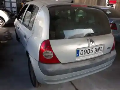 Scrapping Vehicle renault clio ii fase ii (b/cb0) authentique 58 cv / 43 kw of the year 2001 powered d7f720